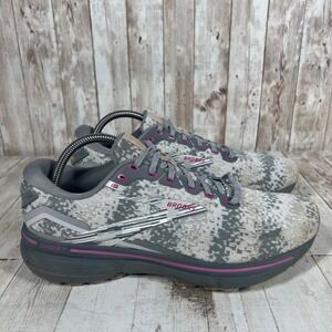 Brooks Ghost 15 Womens 10 Running Shoes Grey White Pink 1203801B147 Camo